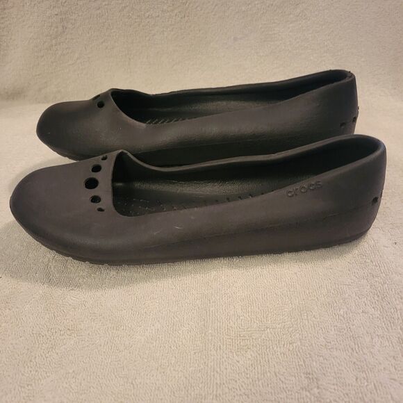 Crocs Slip on Casual Ballet Flat Women's Size 9 Black Rubber Round Toe Slippers - Picture 3 of 5